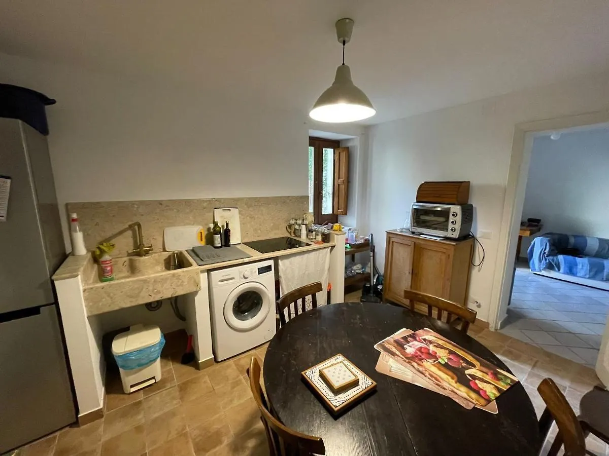 Appartamento Cortile Via Sales 11 Erice